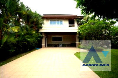 Houses for rent Bangna Commercial College : 🔼🔽 AccomA 📩 Private Swimming Pool 5 BR House @Panya Pattanakarn Village (AA27405)