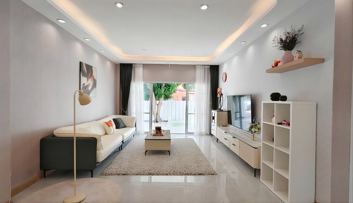 รูป 4 Bedroom Pool Villa for Sale in East Pattaya Pattaya - รูปที่ 3/9