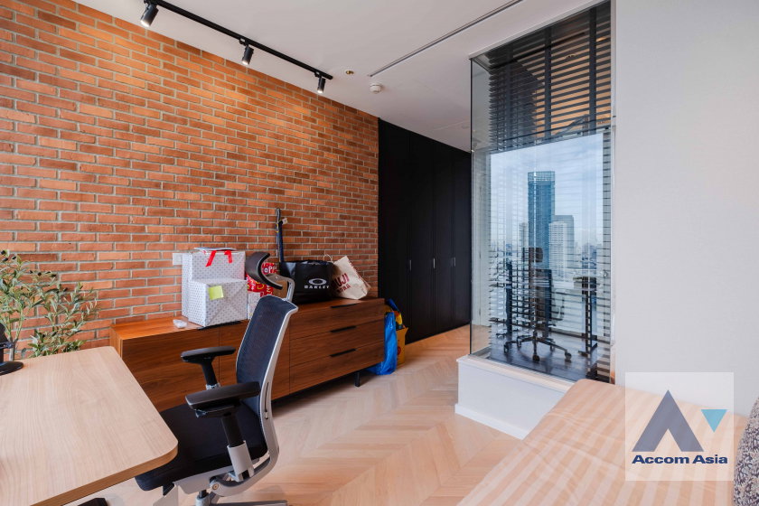 รูป 🔼🔽 AccomA 📩 Luxury condominium with private balcony offering river and city views at Four Seasons Private Residences ( AA35661 ) - รูปที่ 16/20