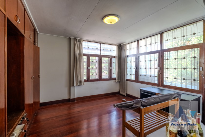 รูป 🔼🔽 AccomA 📩 Pet friendly,Private Swimming Pool 5 BR House in Khwaeng Sam Sen Nai (1913419) - รูปที่ 19/20