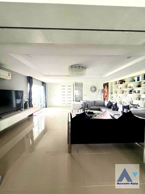 Condos for rent : 🔼🔽 AccomA 📩  3 BR Condominium @Regent On The Park 3 (AA40751)