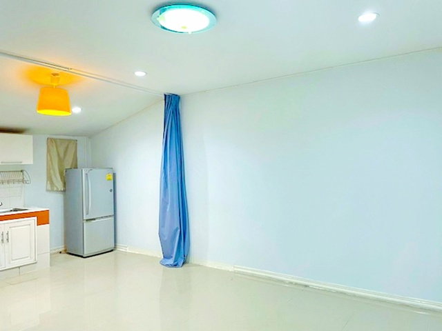 รูป บ้านเดี่ยวชั้นเดี่ยว 2 นอน 1 น้ำ 63 ตร.ม. รีโนเวทใหม่ เมืองขอนแก่น แฟรี่พลาซ่า 600 ม. บึงแก่นนคร 800 ม. วัดศรีนวล 900 ม. - รูปที่ 6/8