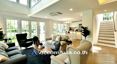 Houses for rent Bangna Commercial College : 🔼🔽 AccomA 📩  4 BR House @Panya Pattanakarn Village (AA27755)