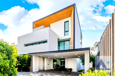 Houses for rent Soi Ekamai (Sukhumvit 63) : 🔼🔽 AccomA 📩  4 BR House in Khlong Toei Nuea (AA35388)