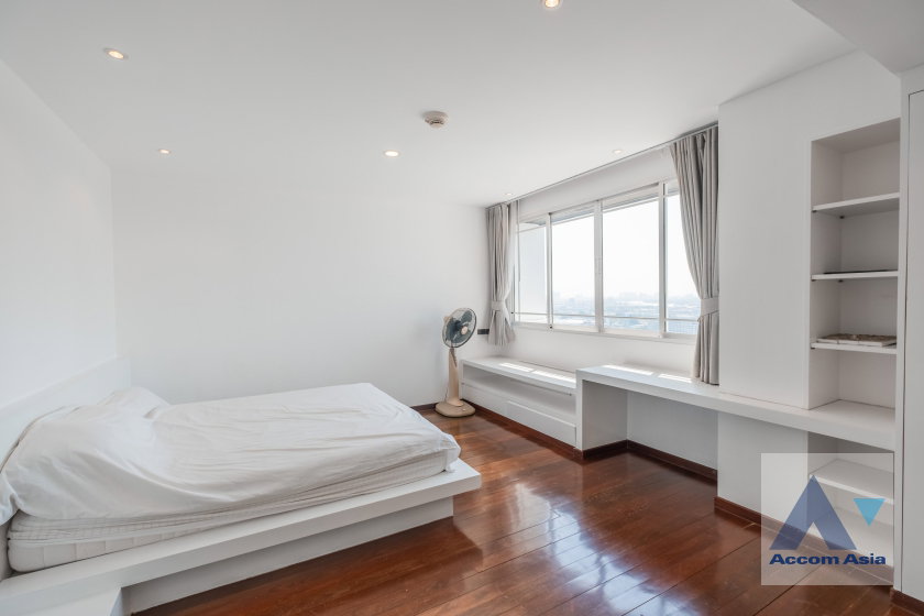 รูป 🔼🔽 AccomA 📩 Panoramic-view condo with bright interiors at Monterey Place (AA28408) - รูปที่ 20/20