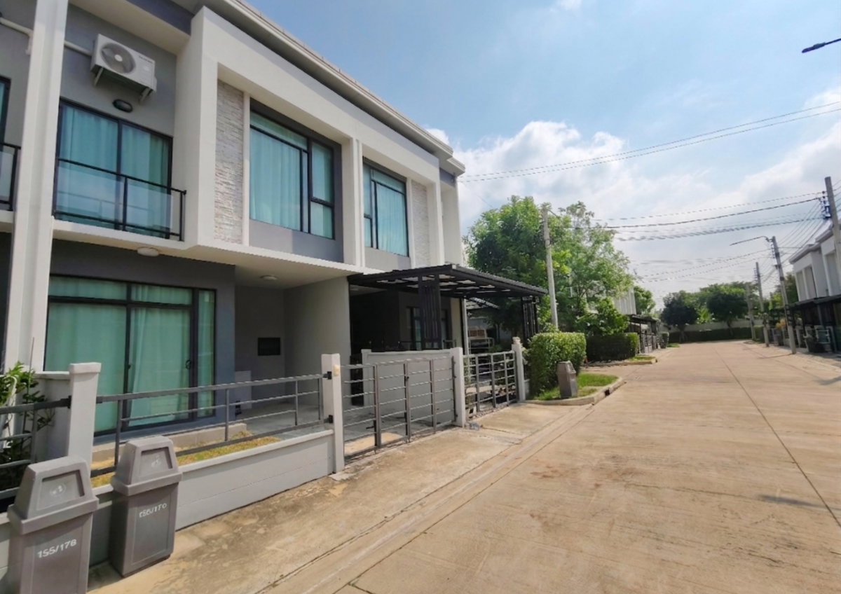 รูป 🏡 ทาวน์โฮม 2 ชั้น "แกรนด์พลีโน่ วัชรพล-สุขาภิบาล 5" เพียง 3.29 ล้าน เท่านั้น! - รูปที่ 10/32
