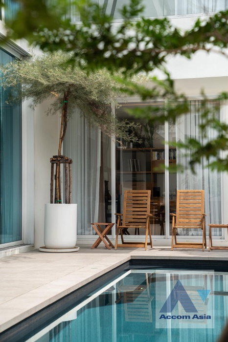 รูป 🔼🔽 AccomA 📩 Double High Ceiling,Newly renovated,Private Swimming Pool 3 BR House in Wang Thonglang (AA44953) - รูปที่ 4/20