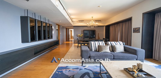 รูปภาพ 🔼🔽 AccomA 📩 Modern condominium with panoramic city views in Sathorn (AA13931)