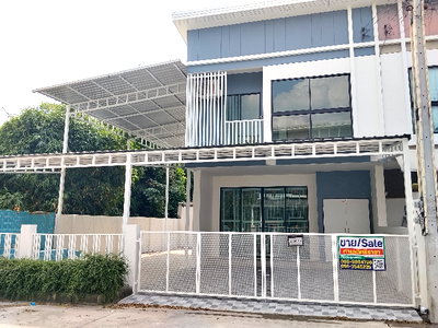ขายทาวน์โฮม : บ้านรีโนเวทใหม่หลังริม3ห้องนอน2ห้องนำ้เครือสหพัฒน์
