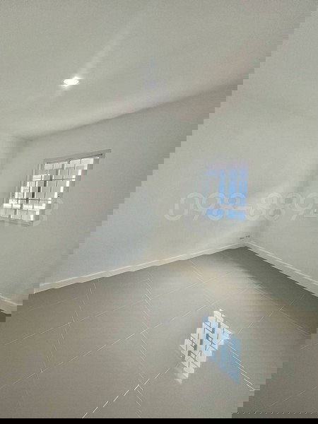 รูป ขายทาวน์เฮ้าส์ 2 ชั้น มบ.ปิยวรารมย์ คลอง 4 เนื้อที่ 24 ตรว 3นอน 2น้ำ หันหน้าทิศตะวันออก เดินทางสะดวก เข้าเมืองได้หลายเส้นทาง - รูปที่ 5/8