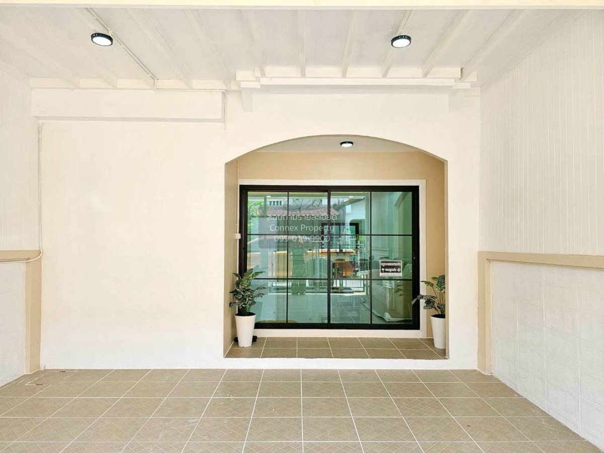รูป ขายทาวน์เฮ้าส์/ทาวน์โฮม  บ้านบัวทอง 2 รีโนเวทใหม่ บางรักพัฒนา บางบัวทอง นนทบุรี CX-150124 ✅ ทักไลน์ @connexproperty ตอบทันที ทีมงานมืออาชีพ ✅ - รูปที่ 5/12