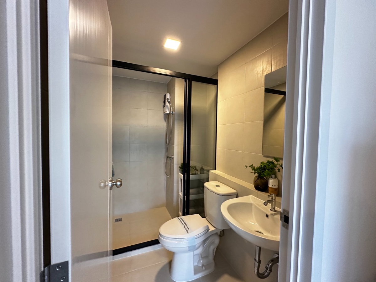 รูป “ด่วน! คอนโดเวย์ อมตะ ห้องพร้อมอยู่ ราคา 999,000 บาท เฟอร์นิเจอร์ เครื่องใช้ไฟฟ้าครบ ลากกระเป๋าเข้าอยู่ได้เลย ” - รูปที่ 5/10