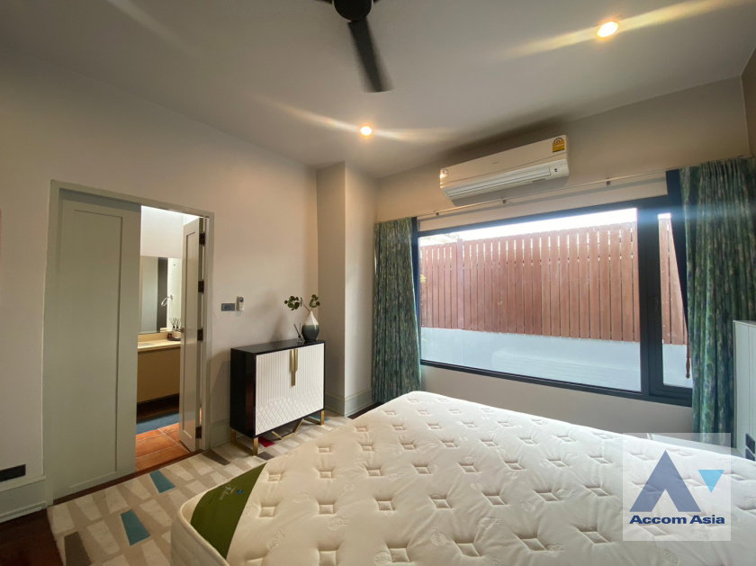 picture 🔼🔽 AccomA 📩 Private Swimming Pool 5 BR House in Khlong Tan Nuea (610024) - 17/20
