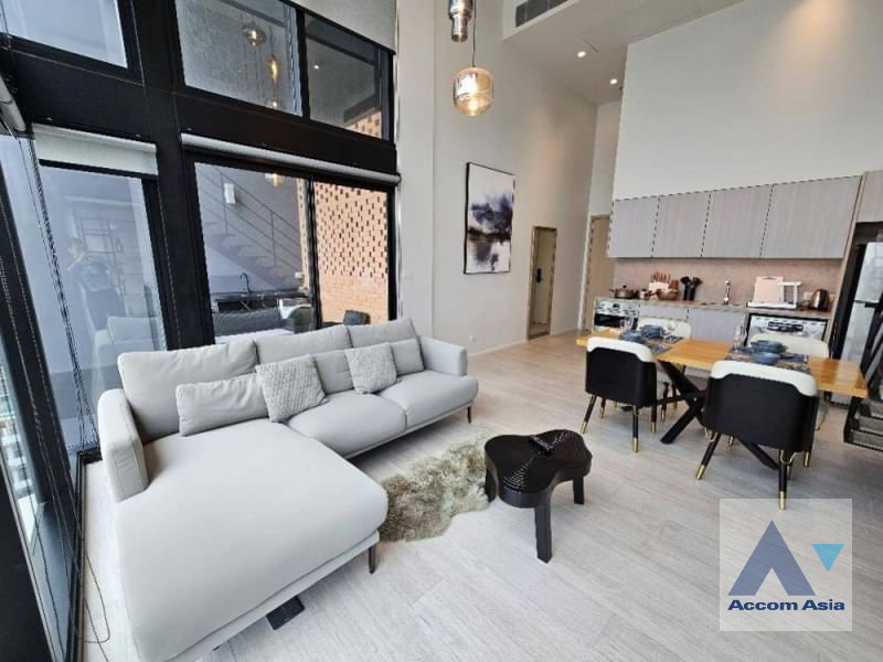 picture 🔼🔽 AccomA 📩 Duplex Condo 2 BR Condominium @The Lofts Silom (AA29921) - 1/12
