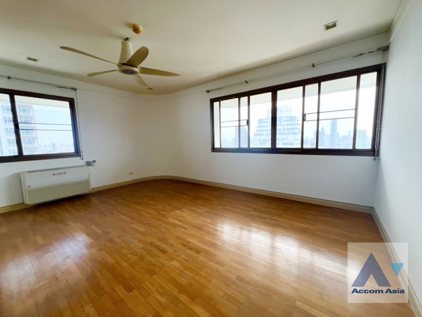 รูป 🔼🔽 AccomA 📩 Spacious Condo in the Heart of Sukhumvit with Large Balcony (21325) - รูปที่ 4/12
