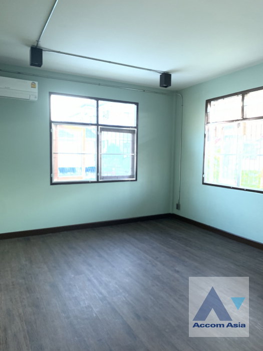 รูป 🔼🔽 AccomA 📩  4 BR House in Bang Chak (AA36952) - รูปที่ 6/10