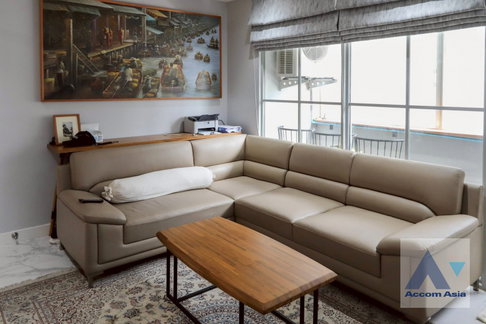 🔼🔽 AccomA 📩  2 BR Condominium @Baan Thanon Sarasin (AA45162)