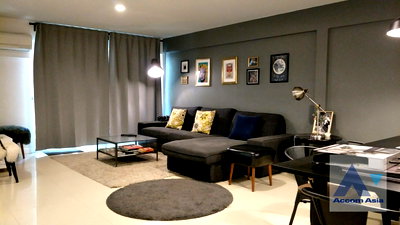 Townhouses for rent Bangkok : 🔼🔽 AccomA 📩 Pet friendly,Home Office,Fully Furnished 3 BR Townhouse in Khlong Tan Nuea (AA39926)