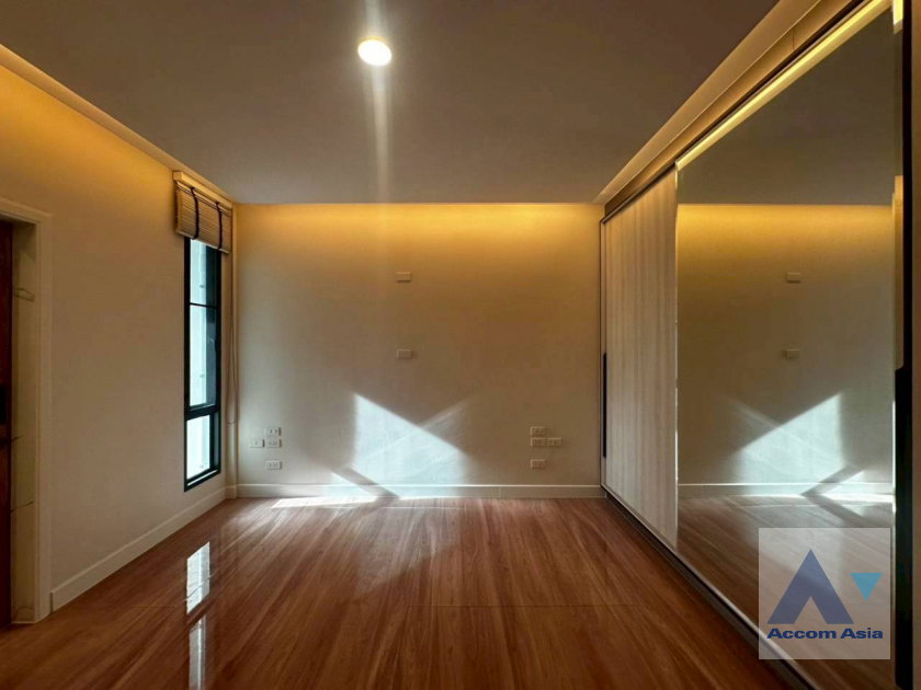 picture 🔼🔽 AccomA 📩 Pet friendly 3 BR Townhouse @KLANG Nivas (AA41765) - 16/20