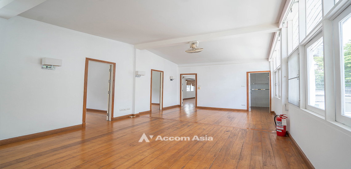 รูป 🔼🔽 AccomA 📩 Pet friendly 5 BR House in  Lumphini (AA30969) - รูปที่ 16/19