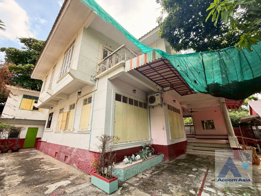picture 🔼🔽 AccomA 📩  Classic Pool Villa with Expansive Garden (2311226) - 3/20
