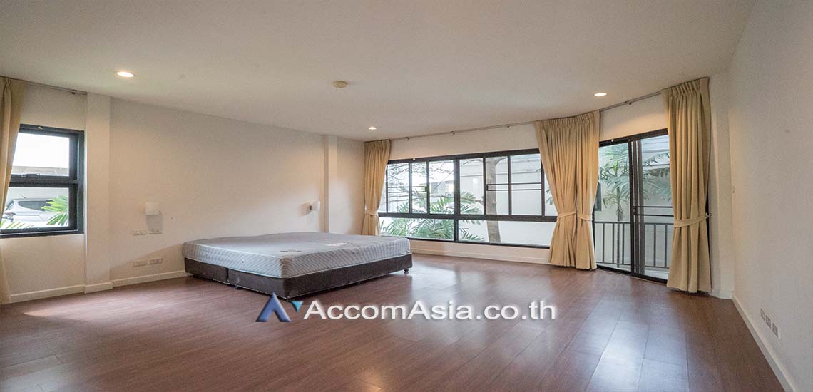 รูป 🔼🔽 AccomA 📩  Bright house with open layout in Sukhumvit (13001852) - รูปที่ 7/12