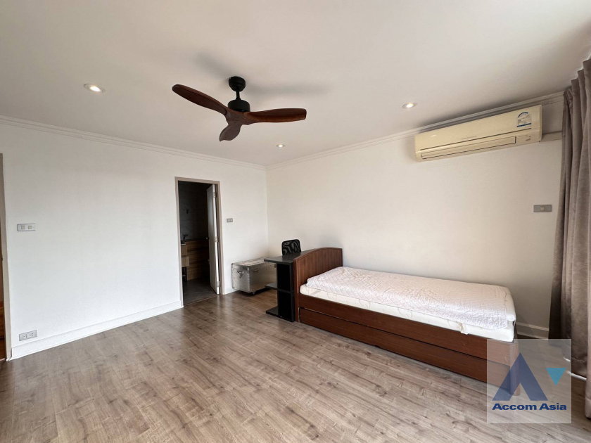 รูป 🔼🔽 AccomA 📩 Pet friendly,Partly Furnished 3 BR Condominium @The Habitat (AA20611) - รูปที่ 12/20