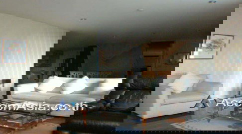 🔼🔽 AccomA 📩 Pet friendly 3 BR Condominium @Grand Langsuan (20837)