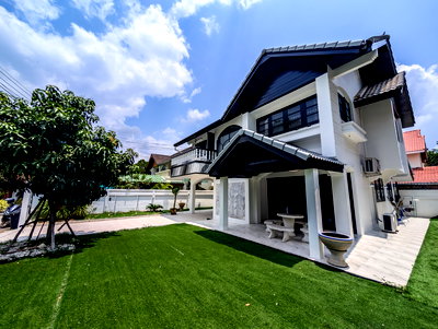 บ้านเดี่ยวให้เช่า : Naklua House for Rent 3 Bedroom Pet Friendly North Pattaya