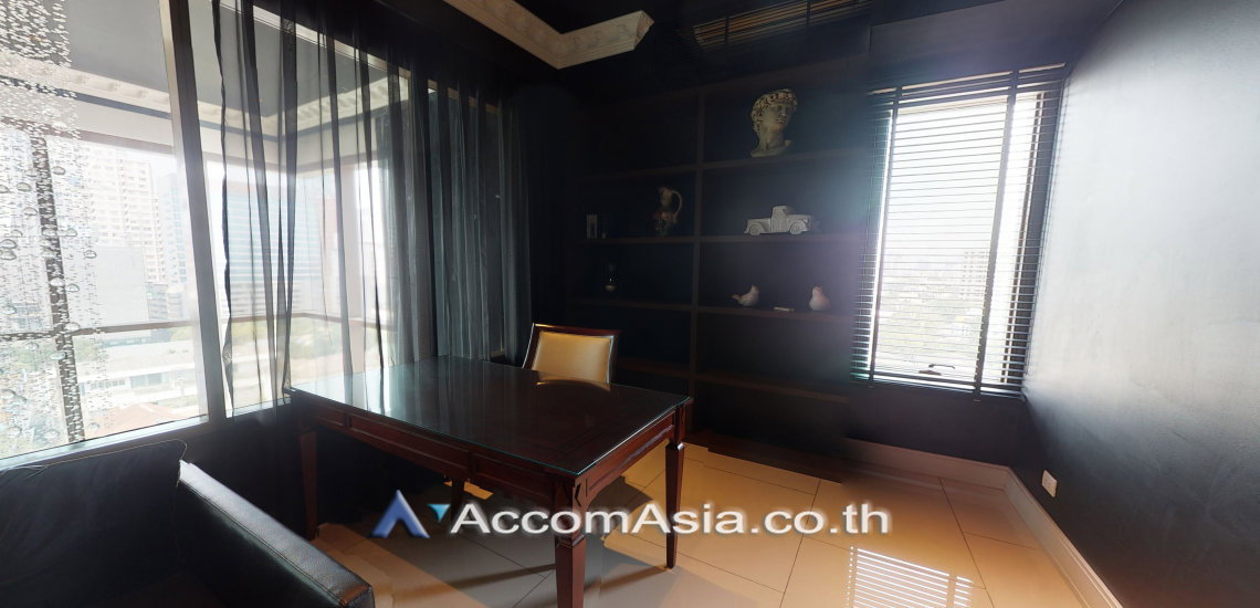 picture 🔼🔽 AccomA 📩 Corner Unit,Duplex Condo 2 BR Condominium @The Emporio Place (AA17282) - 5/11
