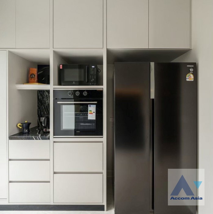 รูป 🔼🔽 AccomA 📩 Refurbished house with generous layout and rooftop space in Sukhumvit (AA42955) - รูปที่ 6/18