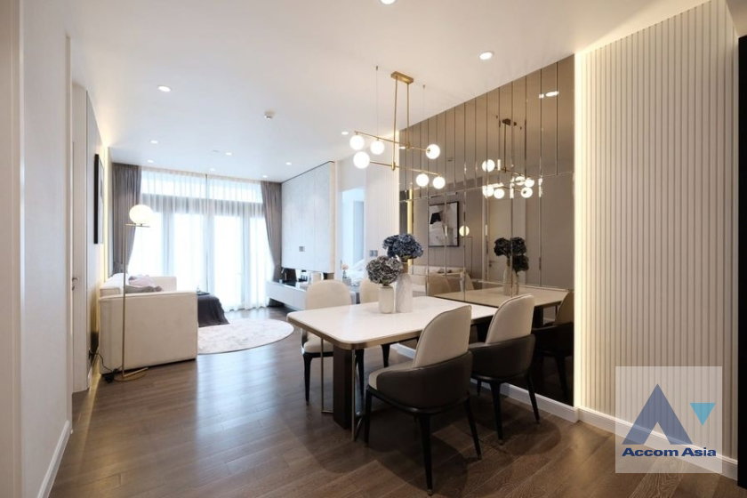 รูป 🔼🔽 AccomA 📩 Super Luxury,Split-type Air,Fully Furnished 2 BR Condominium @Muniq Sukhumvit 23 (AA38811) - รูปที่ 1/13