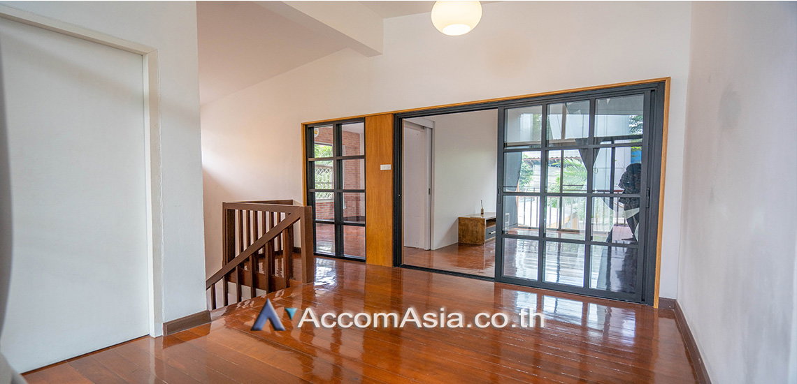 picture 🔼🔽 AccomA 📩 Pet friendly,Home Office 3 BR House in Khlong Toei (13001960) - 10/17
