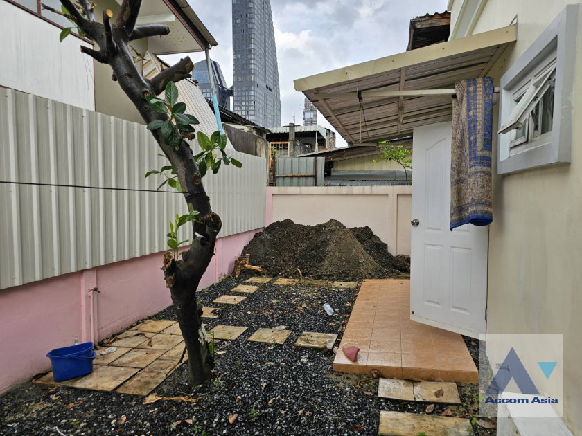 รูป 🔼🔽 AccomA 📩  3 BR House in Khlong Toei (AA28339) - รูปที่ 17/19