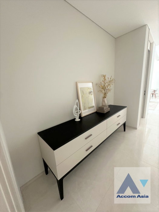 รูป 🔼🔽 AccomA 📩  2 BR Condominium @The Residences at Sindhorn Kempinski Hotel Bangkok (AA45392) - รูปที่ 7/17
