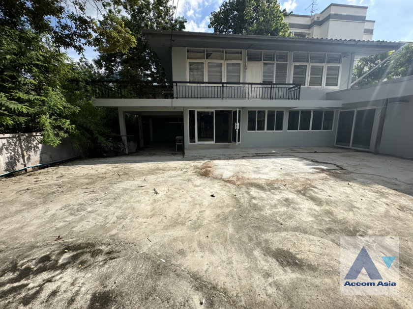 picture 🔼🔽 AccomA 📩 Home Office 2 BR House in Khlong Tan Nuea (AA44738) - 2/17
