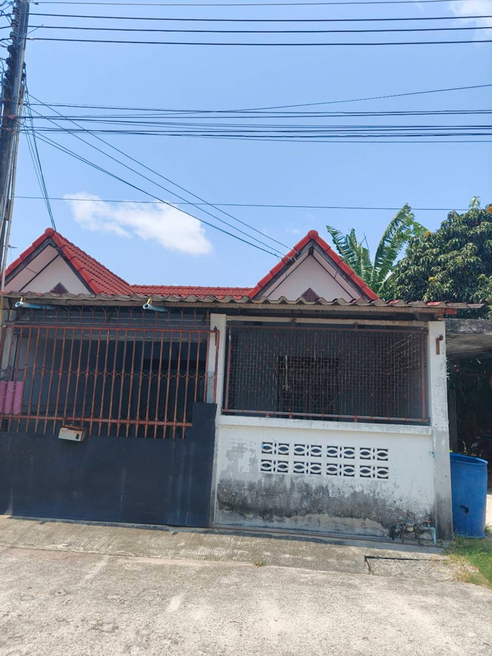 รูป ขายทาวน์เฮ้าส์ หลังไทวัสดุ ใกล้ตลาด - รูปที่ 1/1