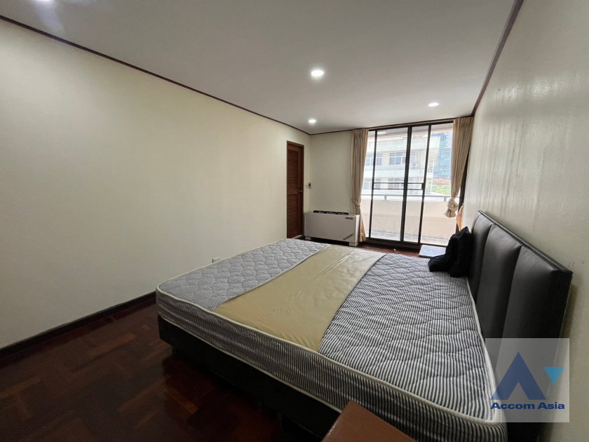 picture 🔼🔽 AccomA 📩  3 BR Condominium @The Concord (AA25944) - 11/15