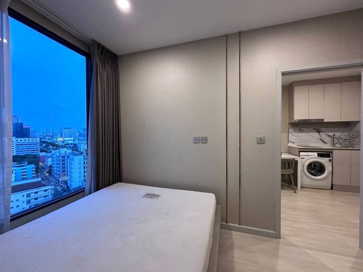 รูป Knightsbridge Prime Sathorn【𝐑𝐄𝐍𝐓】🔥รายละเอียดเนี้ยบ ขับความพรีเมียมทุกมุม🔥 ติดต่อไลน์ไอดี: @hacondo - รูปที่ 2/8