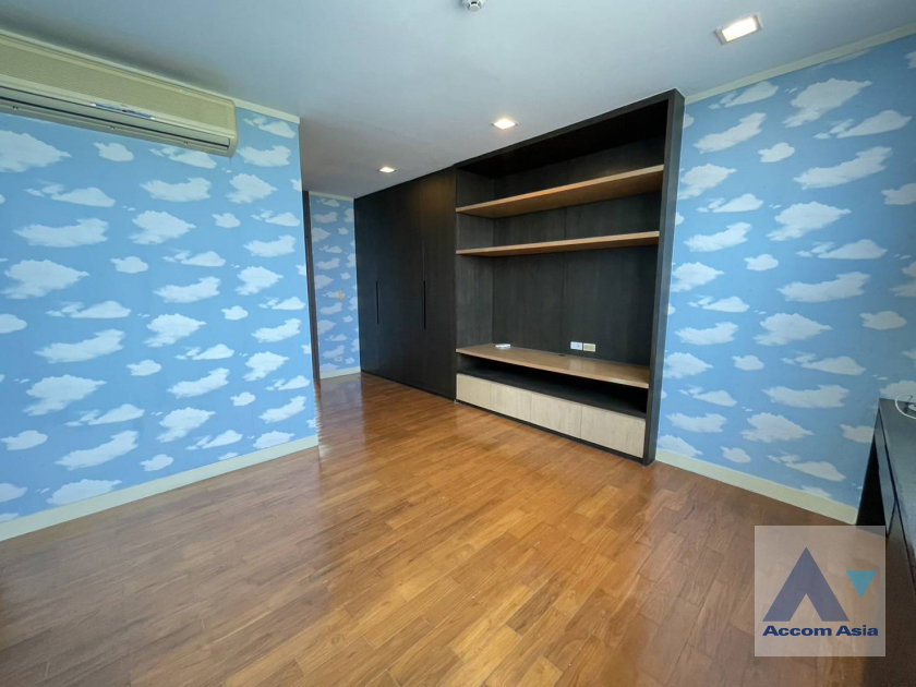 รูป 🔼🔽 AccomA 📩 Modern Condo with Rooftop Swimming Pool (AA31769) - รูปที่ 11/13