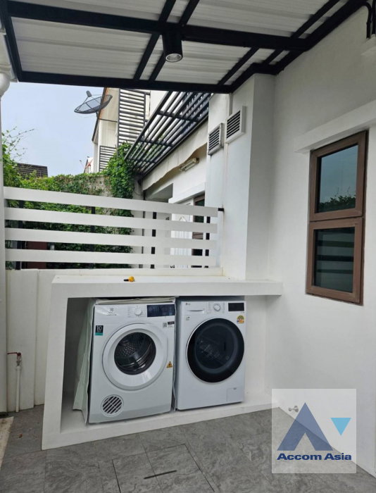 รูป 🔼🔽 AccomA 📩  3 BR Townhouse @The Private Sukhumvit-Bangchak (AA45347) - รูปที่ 17/17