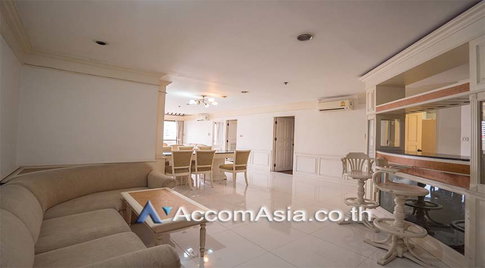 🔼🔽 AccomA 📩 4 BR Condominium @Crystal Garden (AA28624)
