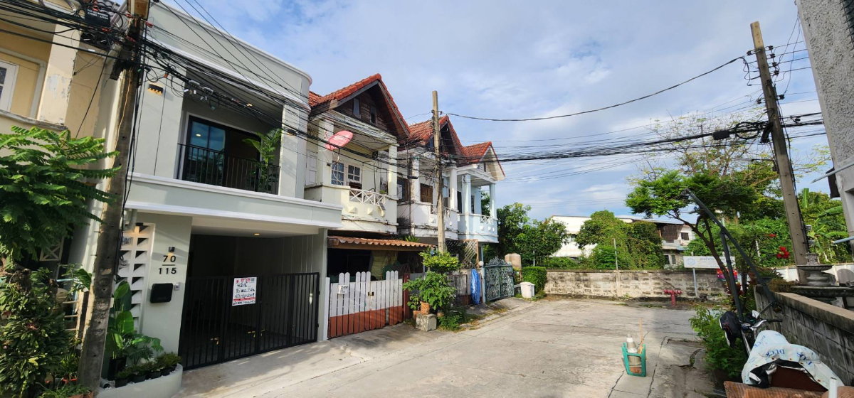 รูป ทาวเฮ้าส์ 2 ชั้น หมู่บ้านเลิศอุบล ขนาด16 ตรว. รามอินทรา65 รีโนเวทใหม่ - รูปที่ 14/14