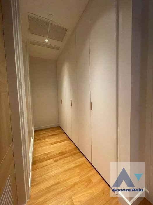 รูป 🔼🔽 AccomA 📩  2 BR Condominium @Sindhorn Residence (AA30774) - รูปที่ 10/12