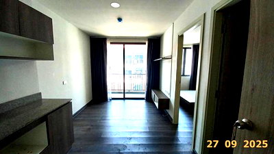 Condos for sale Si Racha Post Center : CONDO 124 Sq.m. Si Racha Chonburi for 1.8M