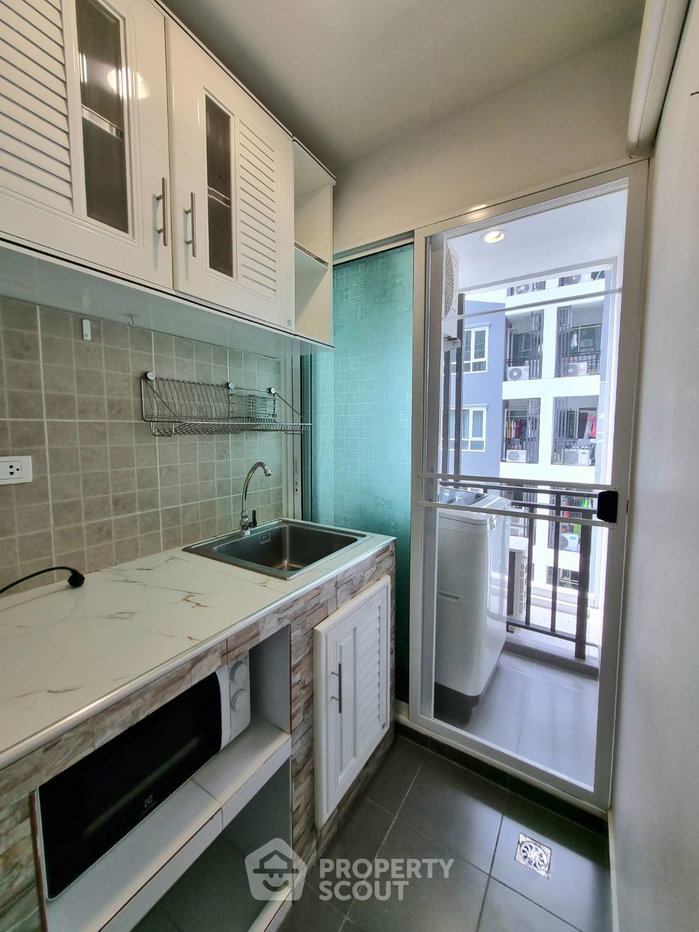 รูป คอนโด 1-ห้องนอน ที่ รีเจ้นท์โฮม สุขุมวิท 81 ใกล้ BTS อ่อนนุช (ID 2771179) - รูปที่ 5/9