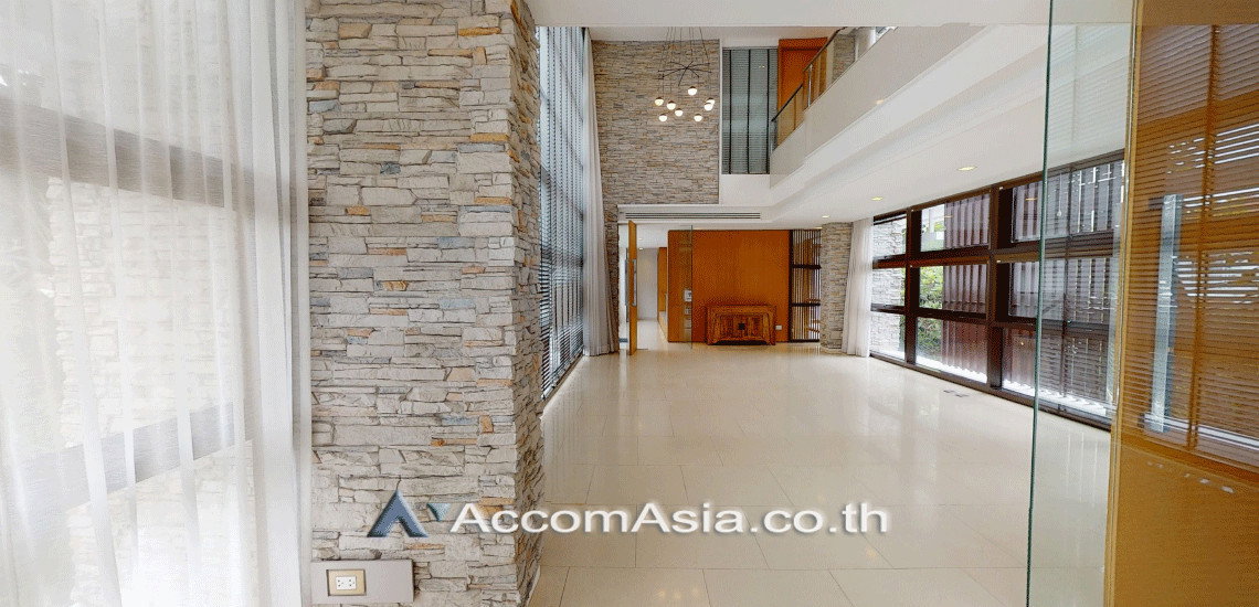 รูป 🔼🔽 AccomA 📩 Private Swimming Pool,Double High Ceiling 4 BR House in Khlong Tan Nuea (AA14160) - รูปที่ 10/20