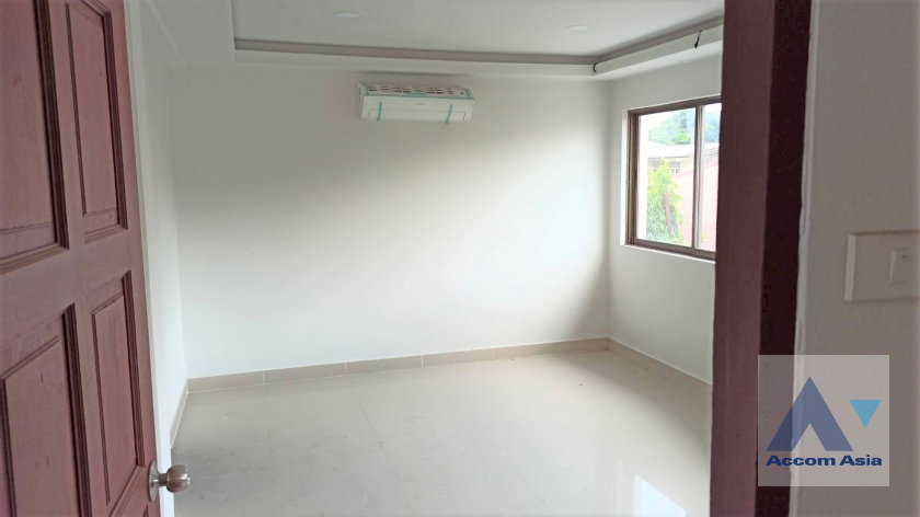รูป 🔼🔽 AccomA 📩 Home Office 3 BR Townhouse @A Unique Living Place (AA35169) - รูปที่ 10/16