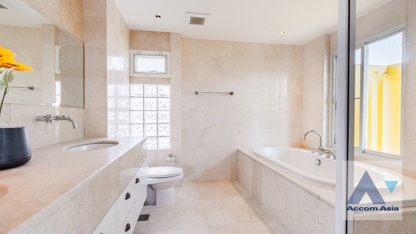 picture 🔼🔽 AccomA 📩  3 BR Condominium @Silver Heritage (AA36363) - 14/20