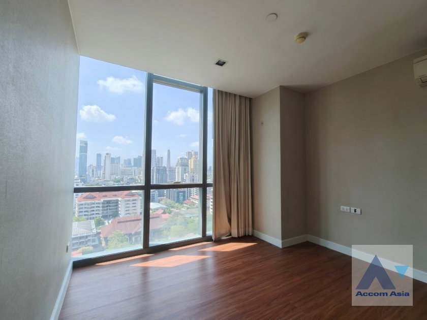 รูป 🔼🔽 AccomA 📩 Penthouse,Huge Terrace,Duplex Condo,Double High Ceiling 2 BR Condominium @The Room Sukhumvit 21 (13001569) - รูปที่ 20/20